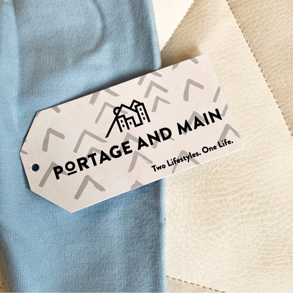 Portage & Main ๐จ๐ฆ โข Bamboo Leggings - Picture 3 of 5